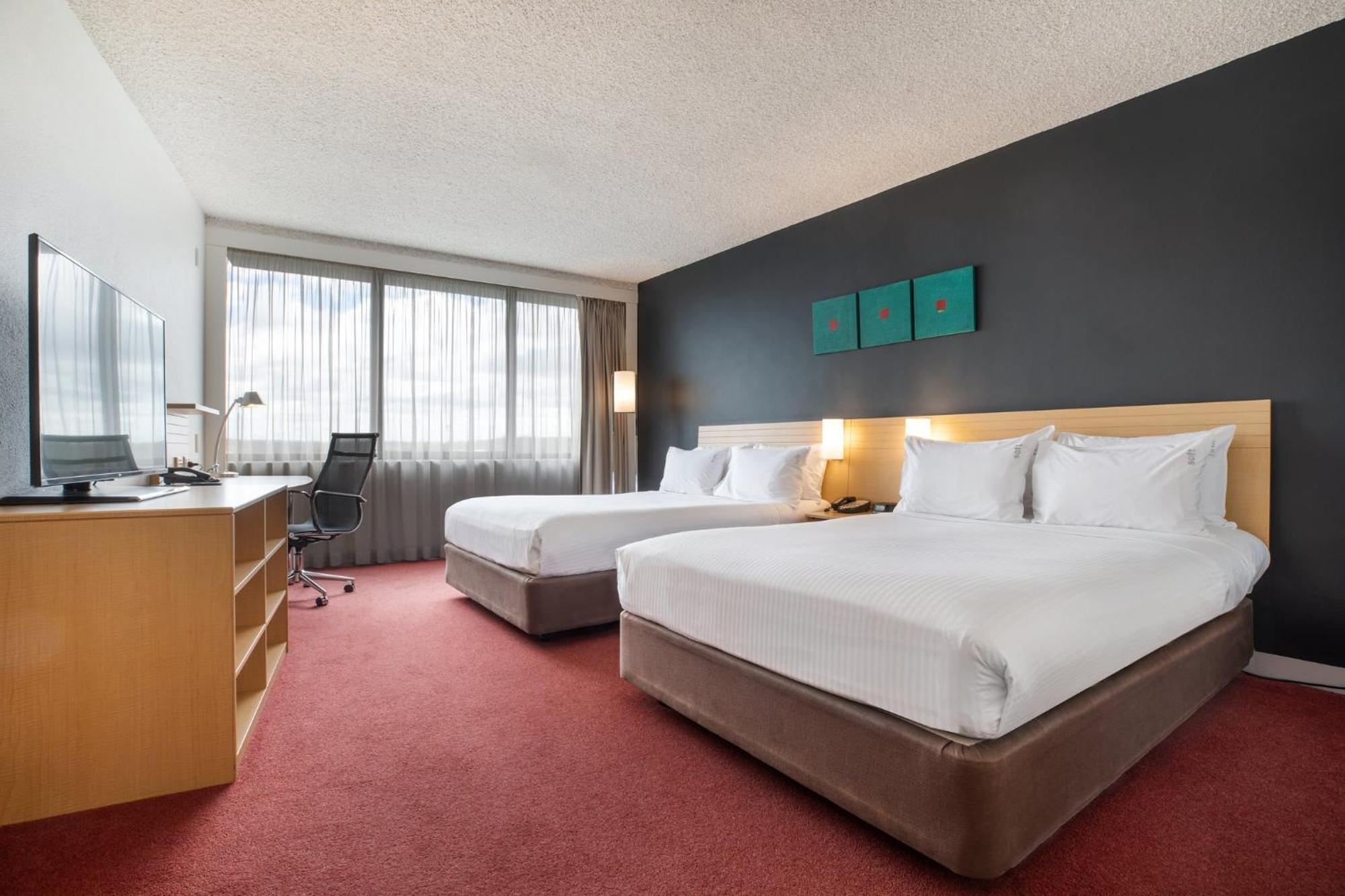 Hotel Airport By Ihg