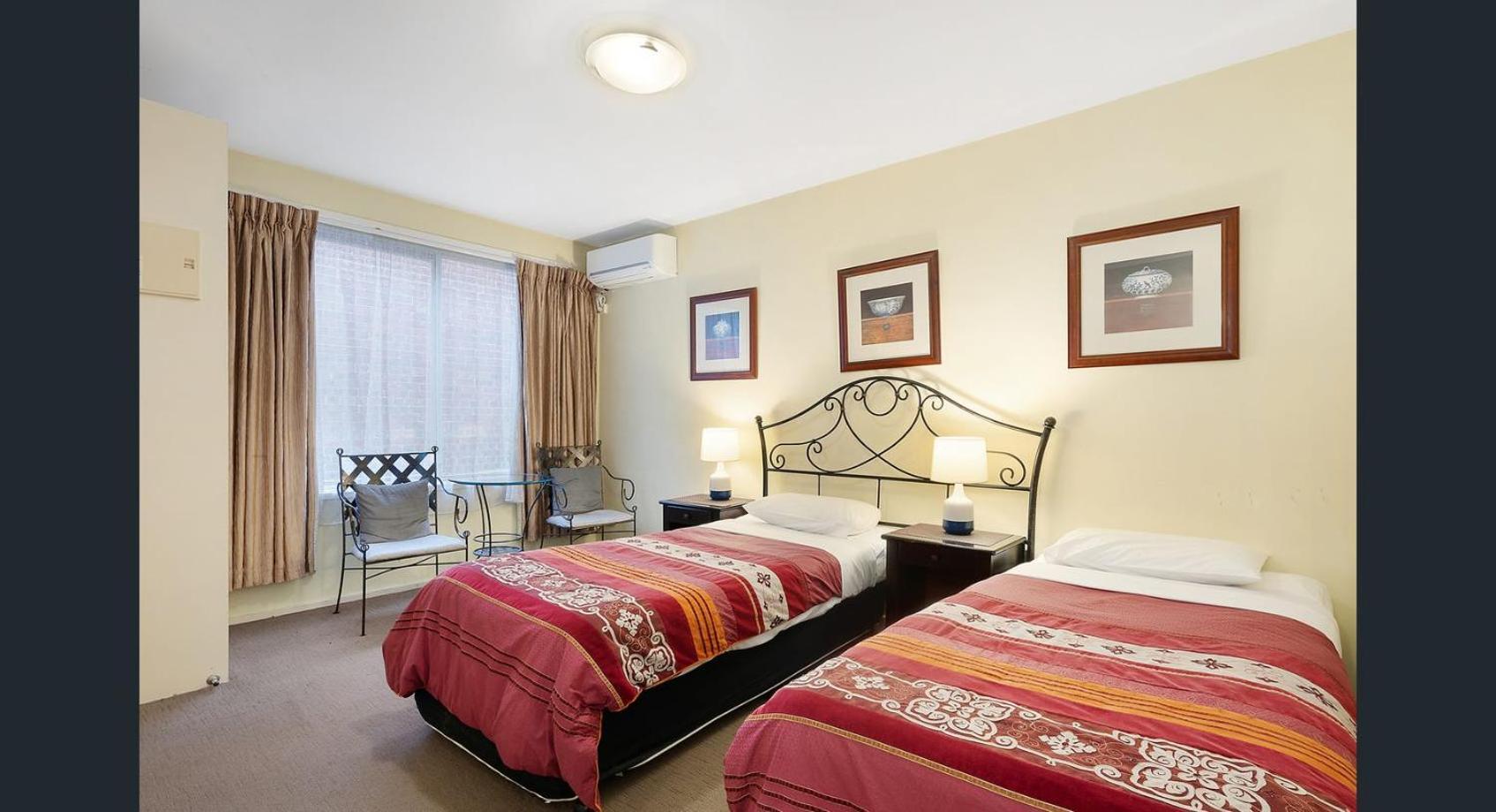 Knightsbridge Aparthotel 3*