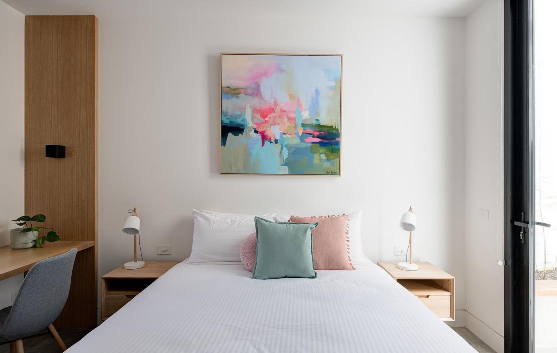 Boutique - Woodfin House Holiday home