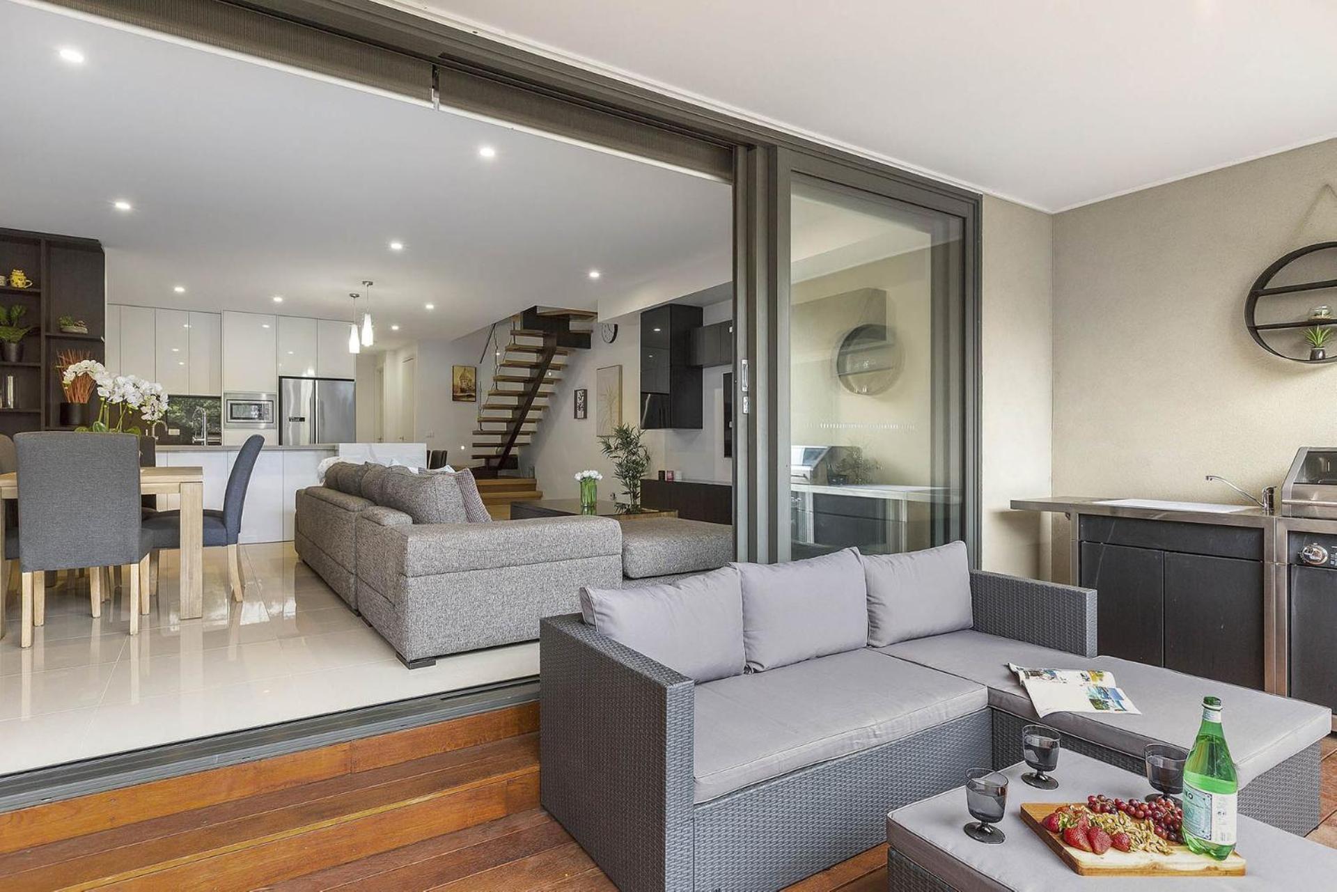 Boutique - Edinburgh Place *