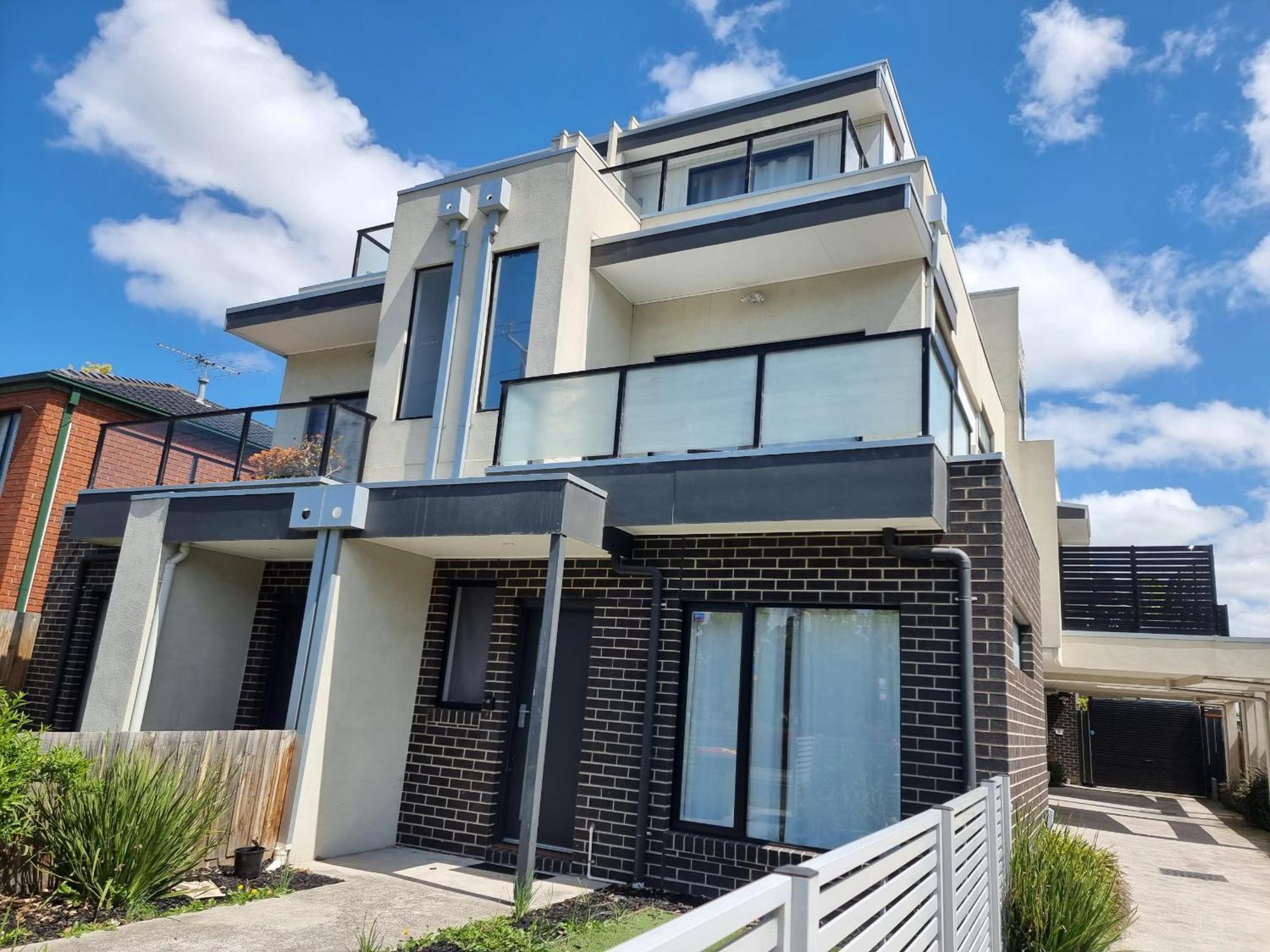 Rosie Townhouse At Gordon - Prime Location *