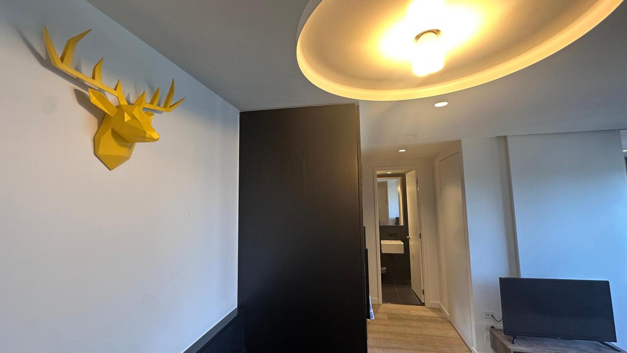 Nest Meet Empire Apartment