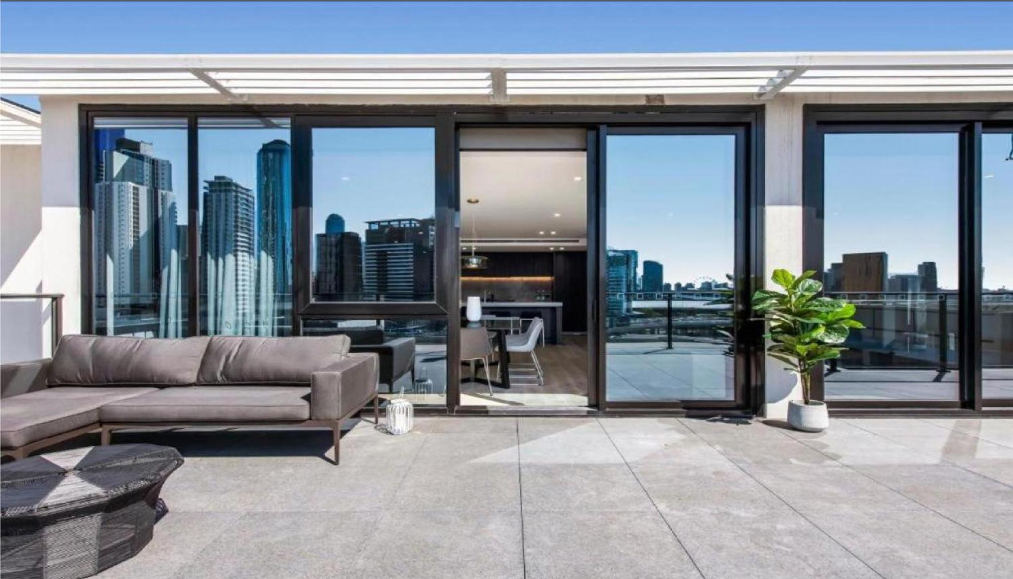 Luxury Penthouse With Astonishing Bay And Views Apartment Melbourne