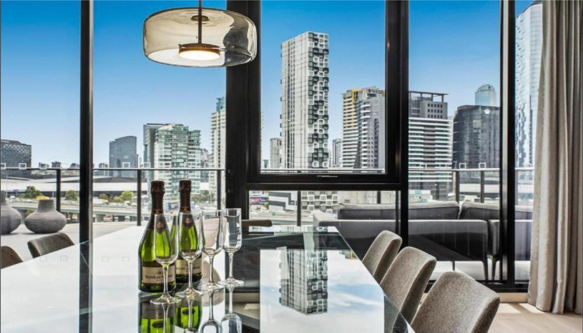 Luxury Penthouse With Astonishing Bay And Views Apartment *