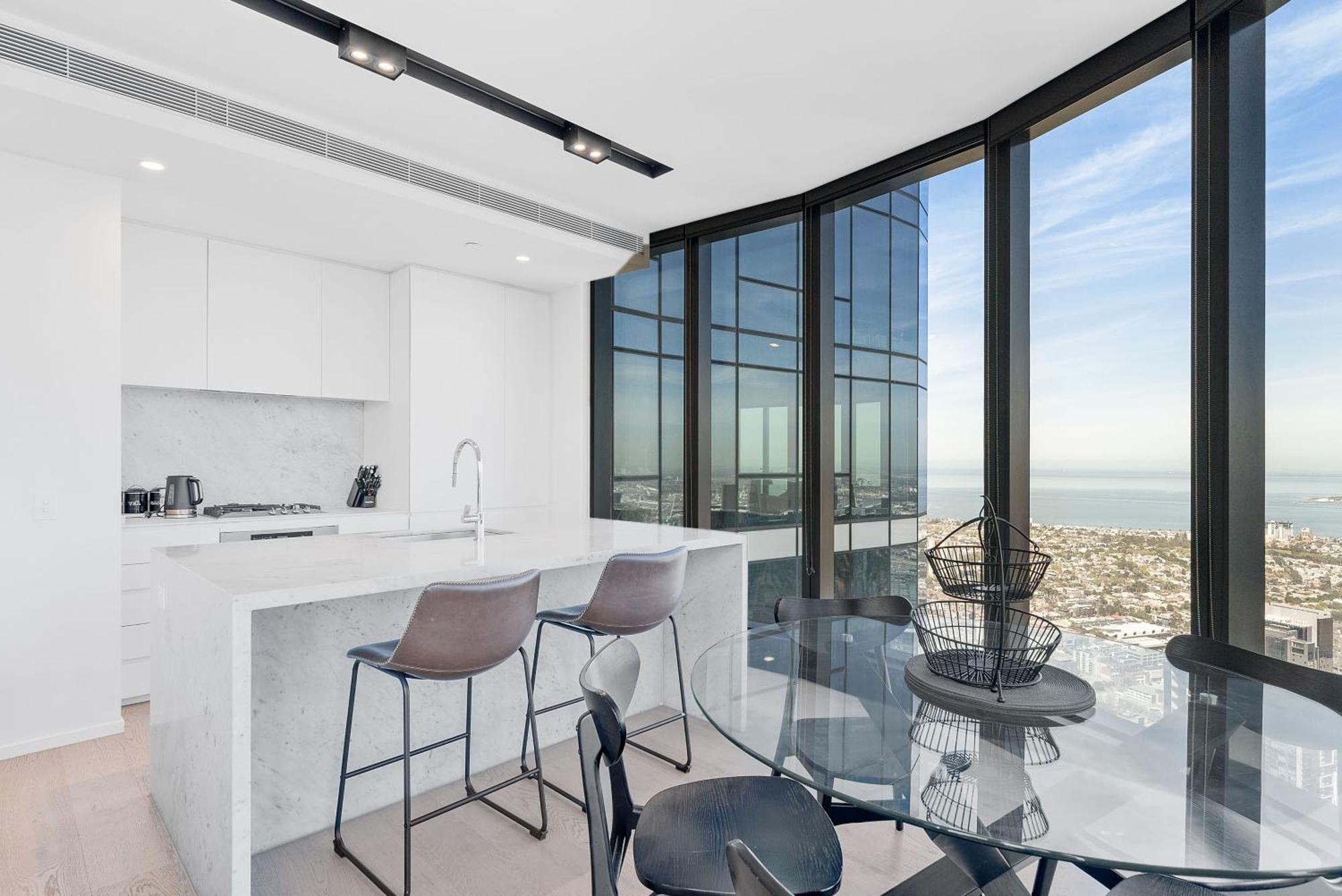 Sub Penthouse - 8408