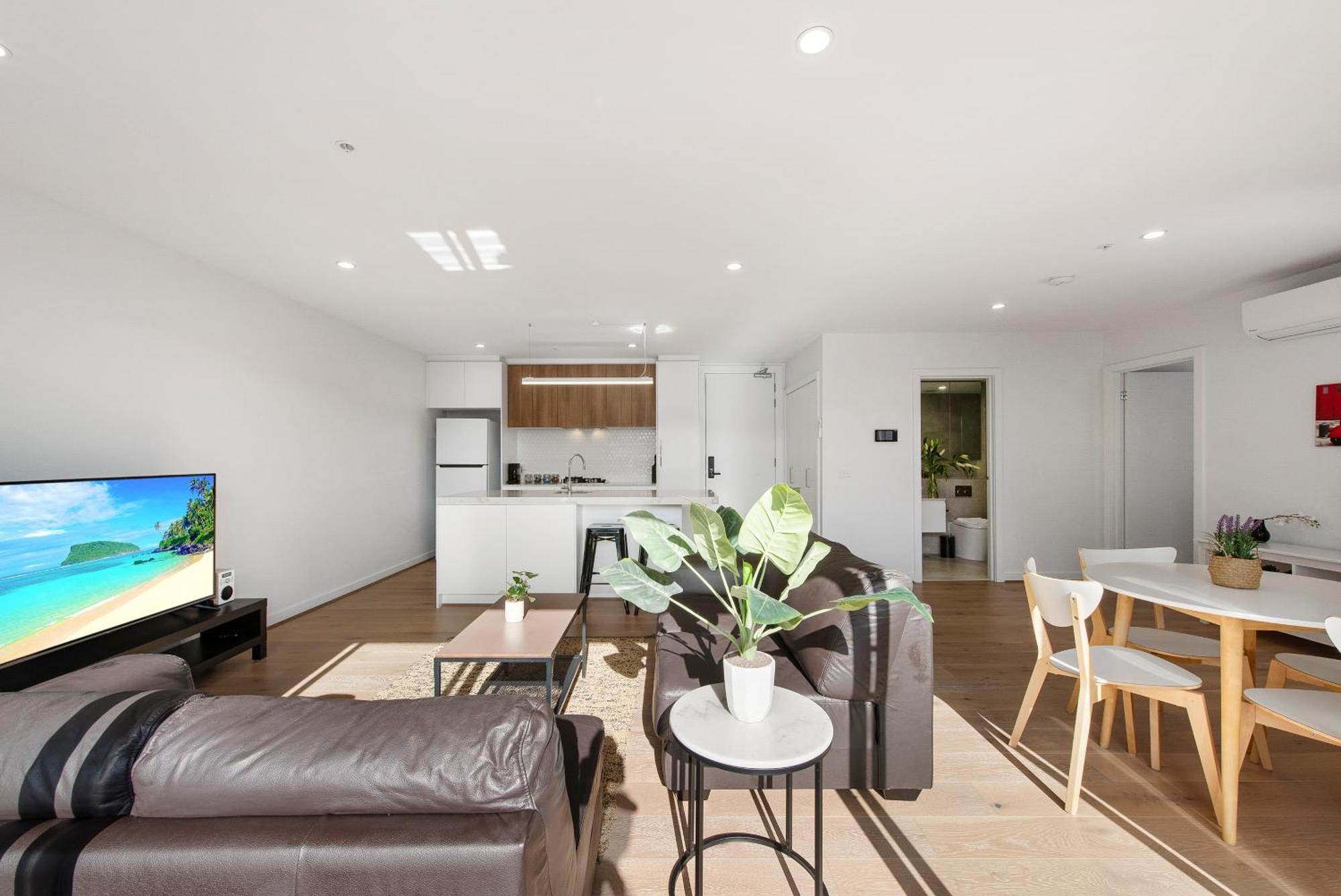 Queensview168 Moonee Ponds Apartment
