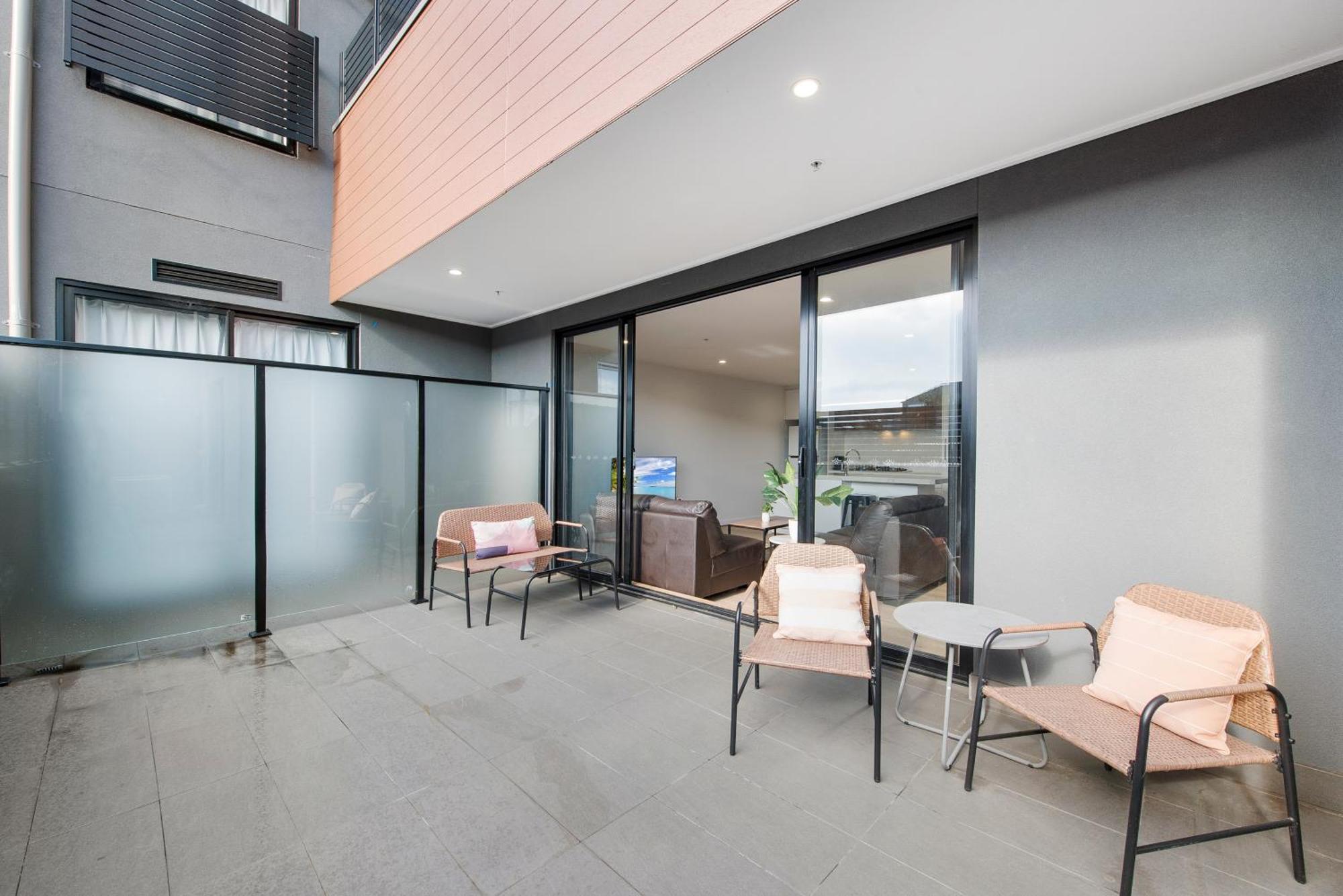 Queensview168 Moonee Ponds Apartment