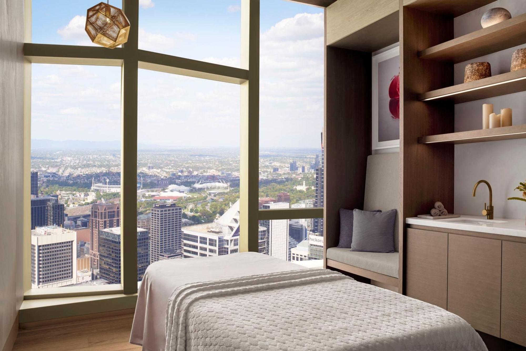 The Ritz-carlton, 5*