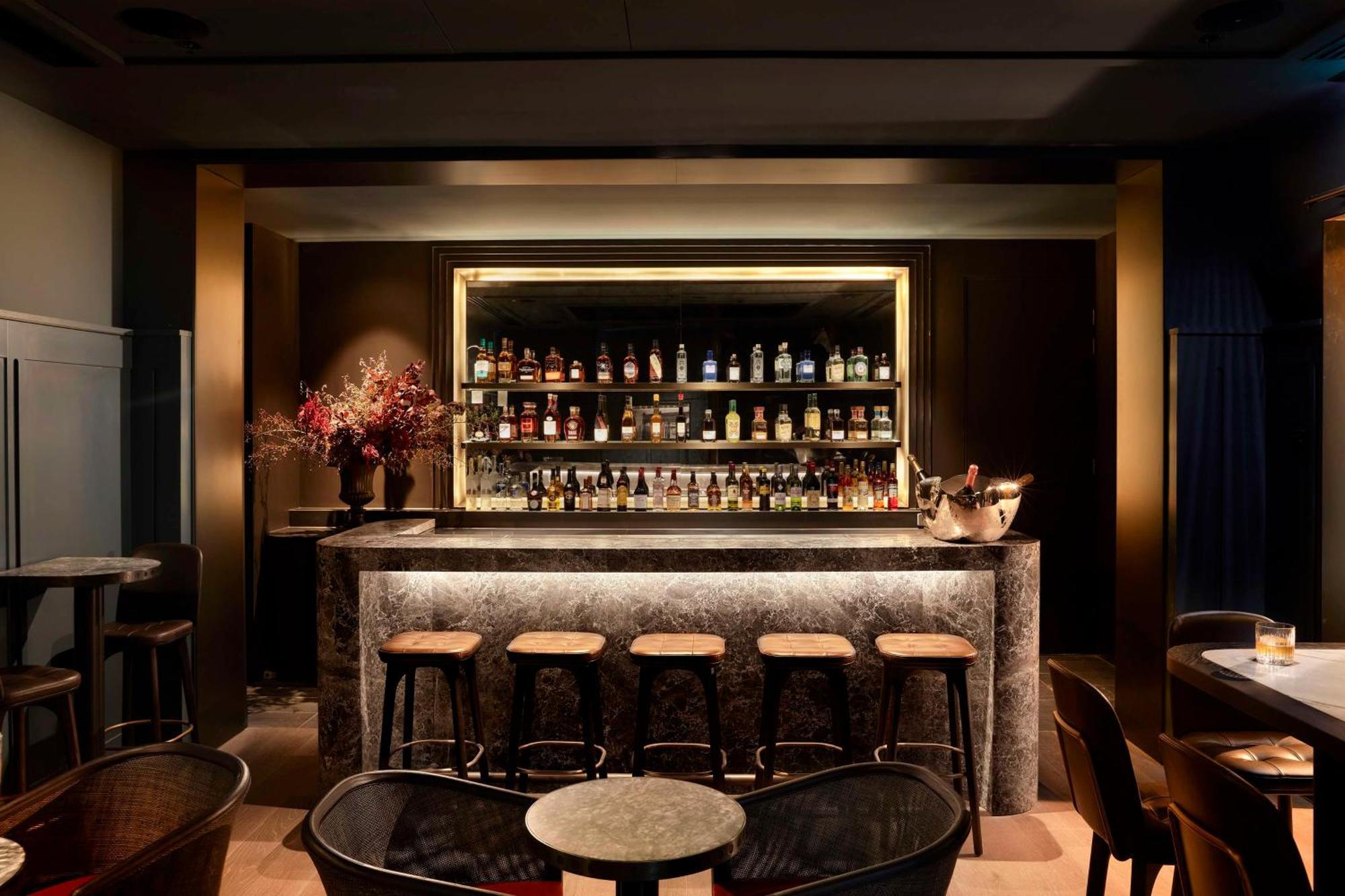 Hilton Little Queen Street 5* Melbourne