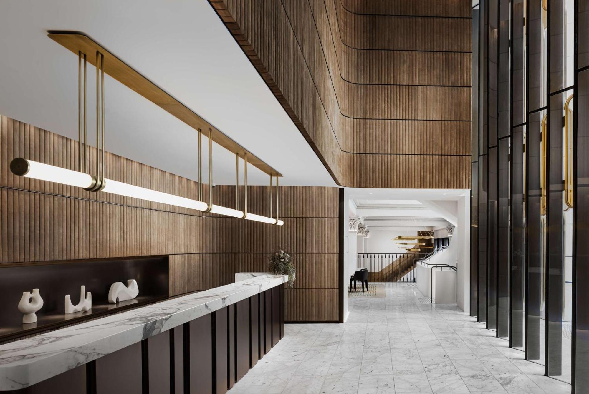 Hilton Little Queen Street 5* Melbourne