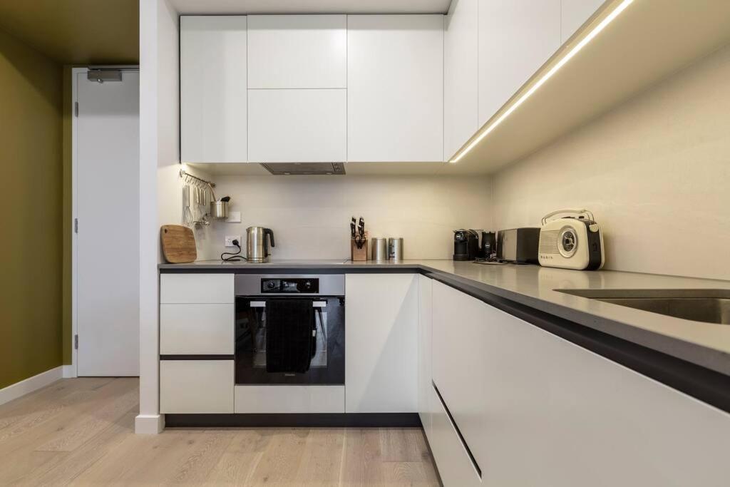 Apartamento Lovely 2 Bedroom Unit In North - 03068