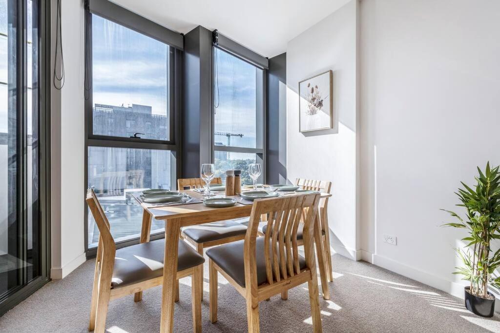 Apartment Lovely 1 Bedroom With Free Parking On Premises - 00209 Melbourne