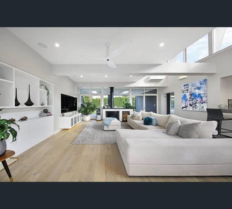Family And Resort-style Setting Holiday home