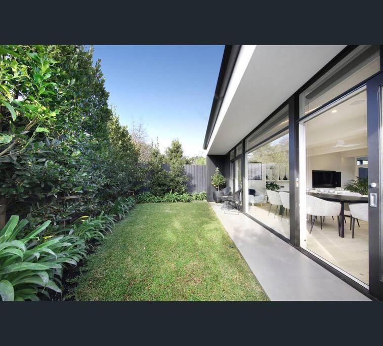 Family And Resort-style Setting Holiday home Melbourne