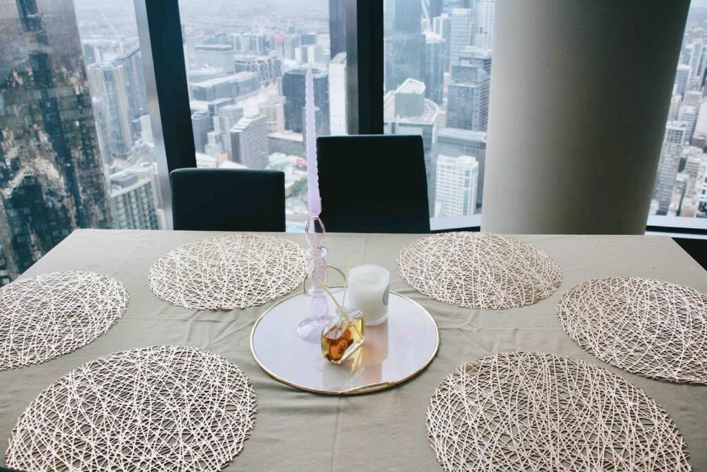 Apartment Cbd Heart｜awe- Inspiring Heights｜breathtaking View Melbourne