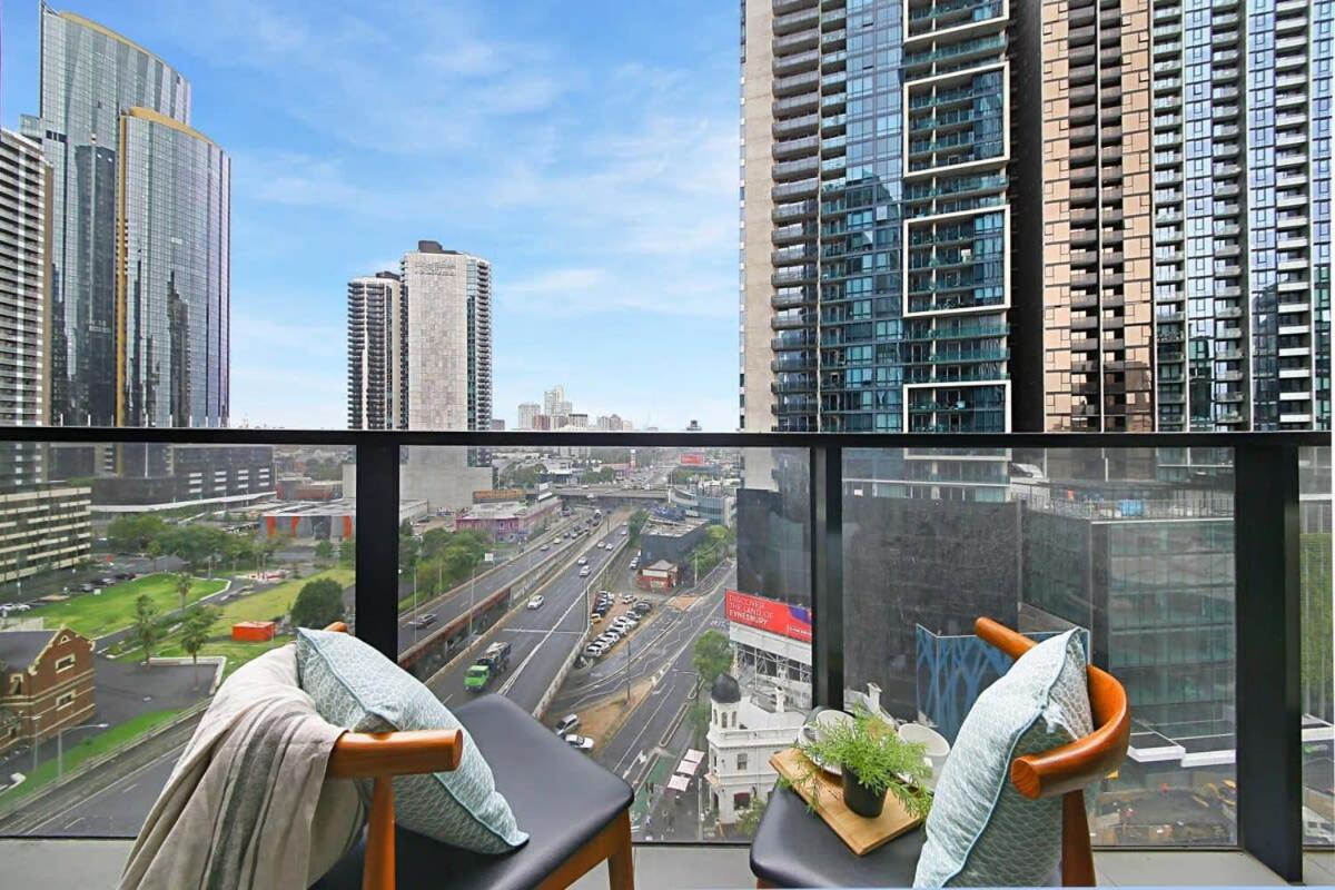Apartment A Stylish & Comfy 2br Views In Southbank *