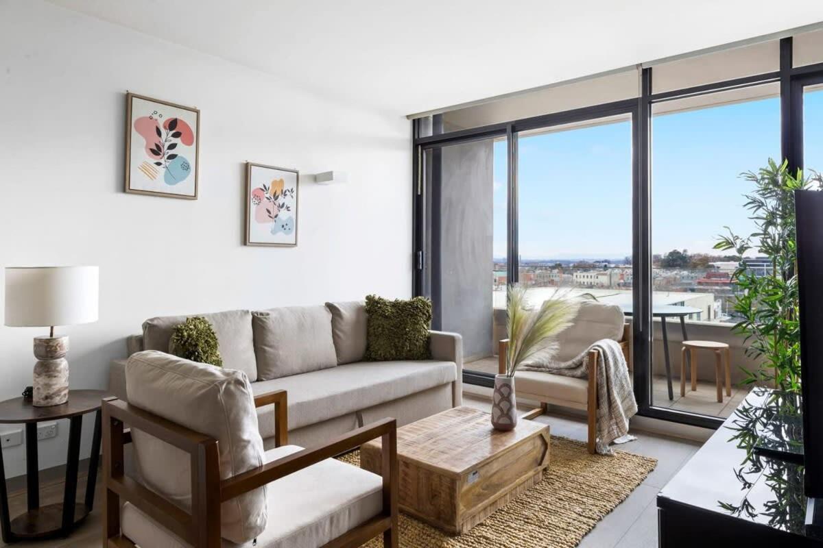 Apartment A Lux 2br Next To Uni Free Parking Melbourne