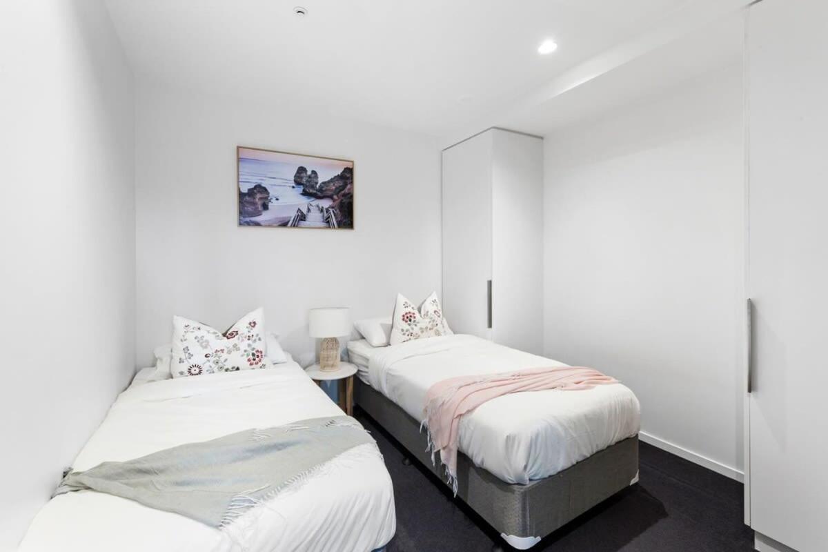 A 2br Near Shrine Of Remembrance Free Parking *