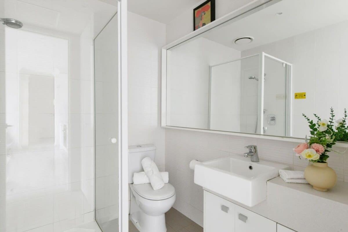 Comfy & Stylish 2br Next To Crown Views Melbourne