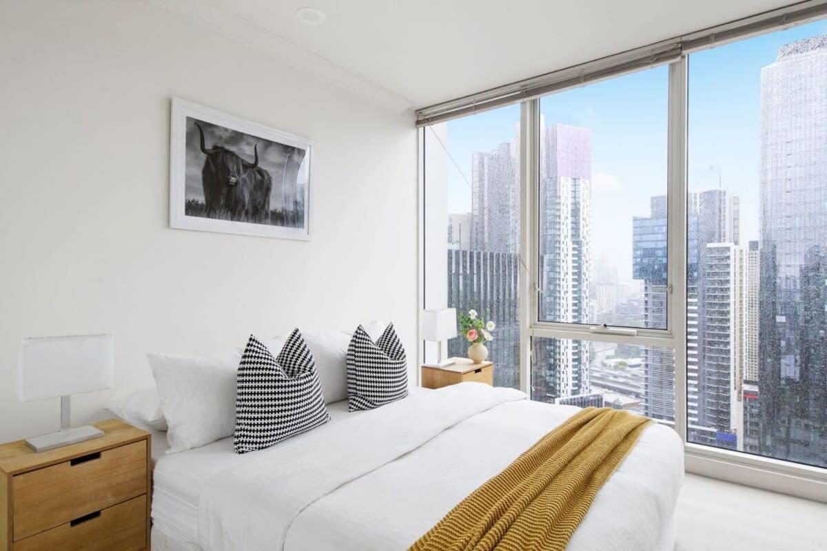 Apartment Comfy & Stylish 2br Next To Crown Views Melbourne