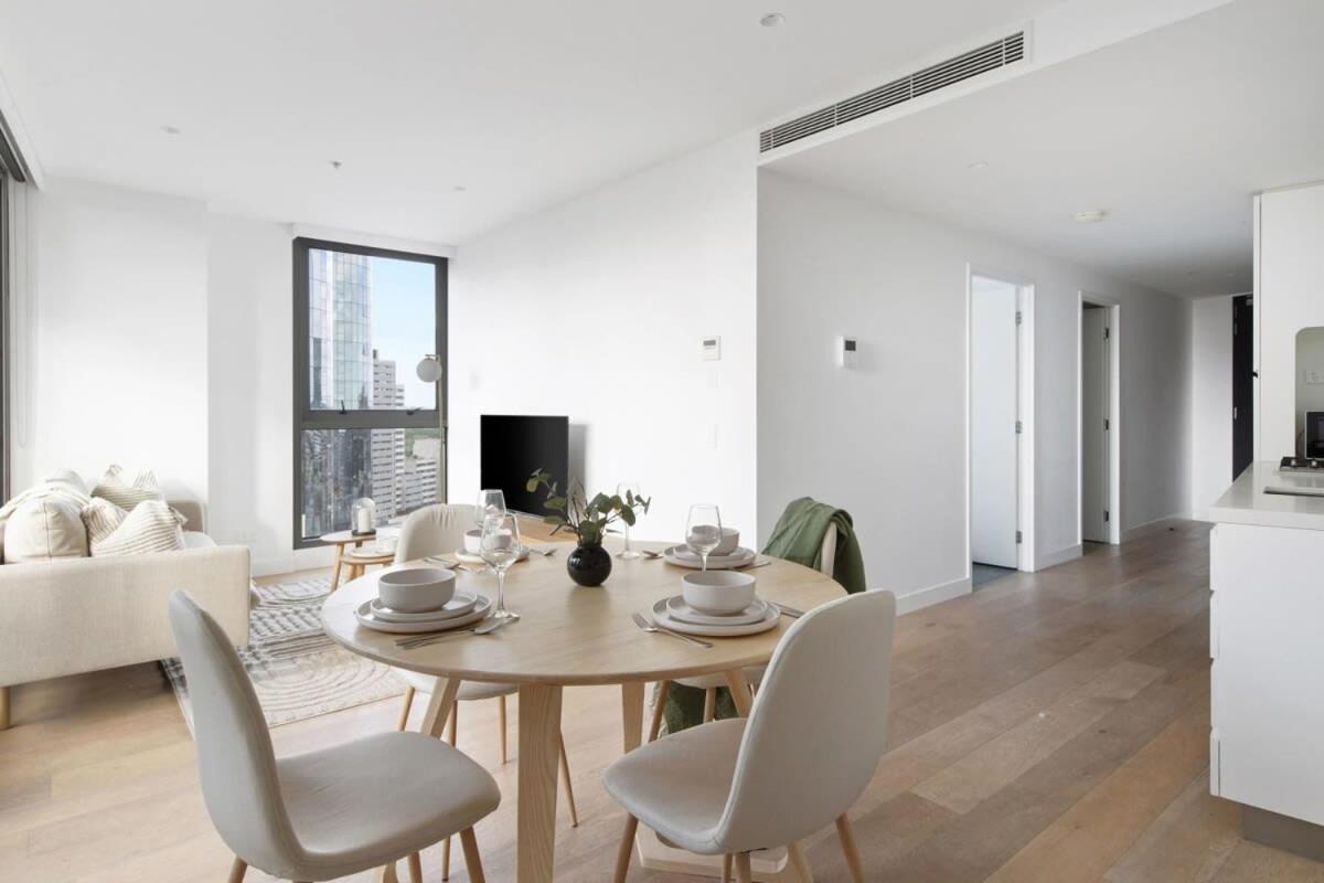 Apartment A Cozy With Views Near Crown Casino Melbourne