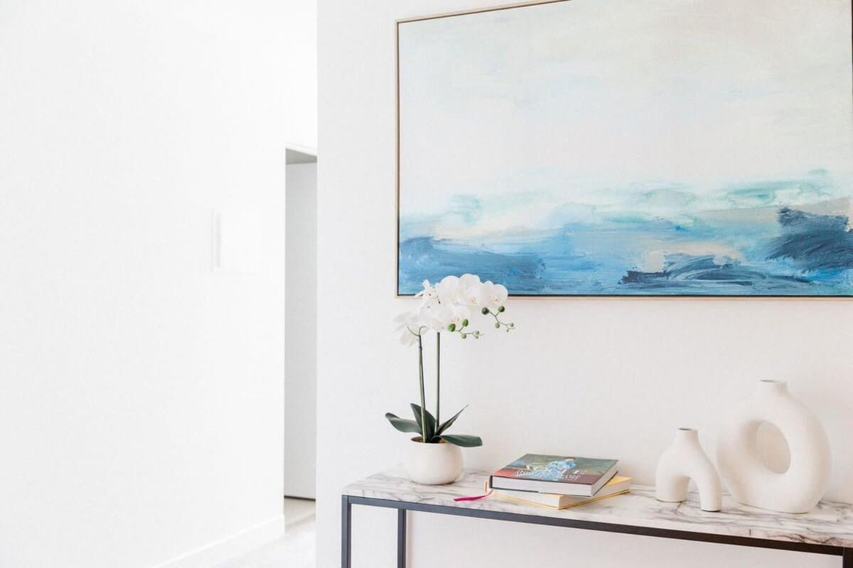 Apartment A Lux 2br Next To Southern Cross Views *