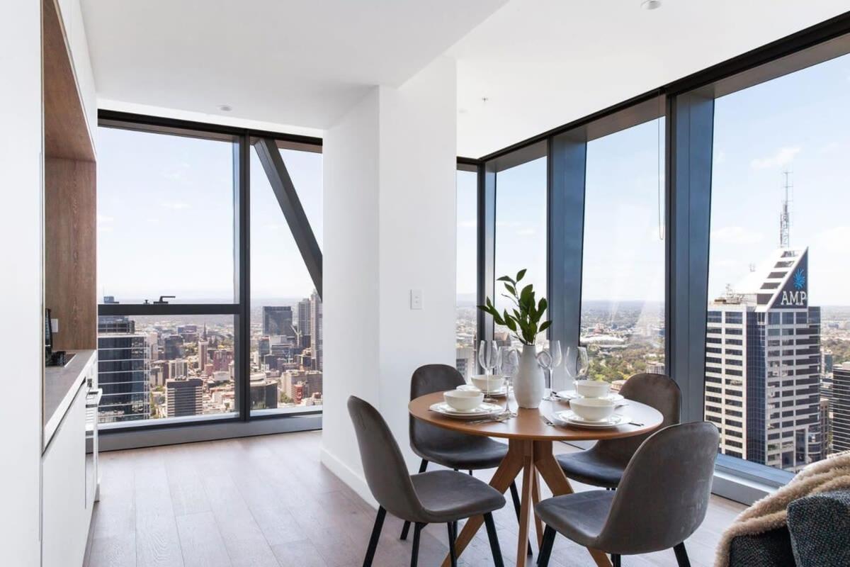 A 2br With Stunning Views Free Parking *