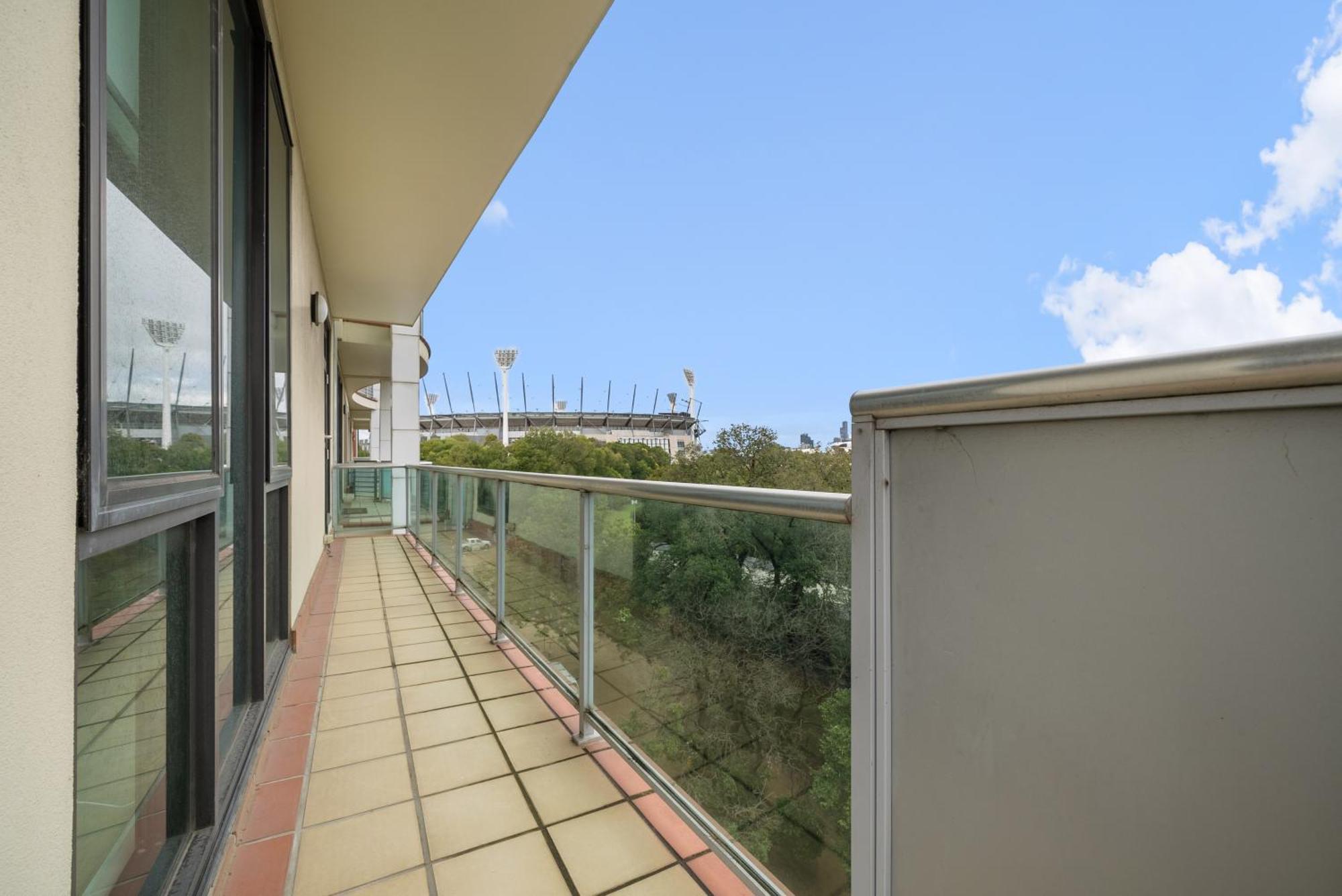 Apartment East 2br *