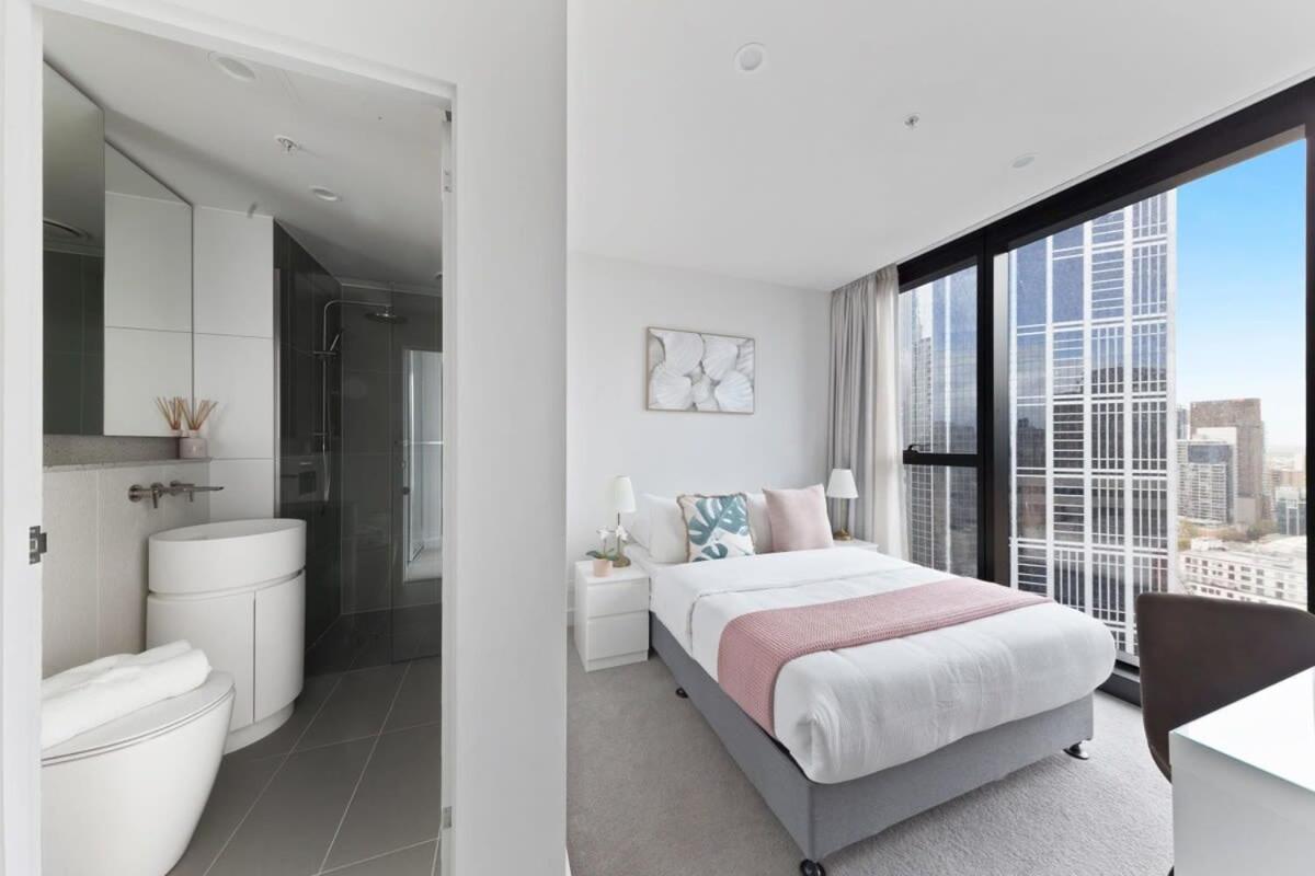 Apartment A Chic 2br Near Cbd W Free Parking