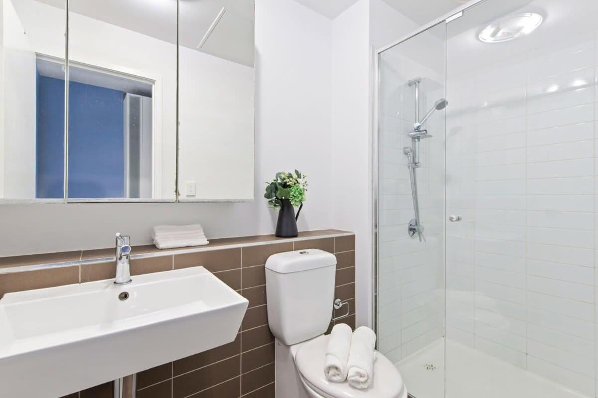 Apartment A Stylish & Comfy Next To Southern Cross Melbourne
