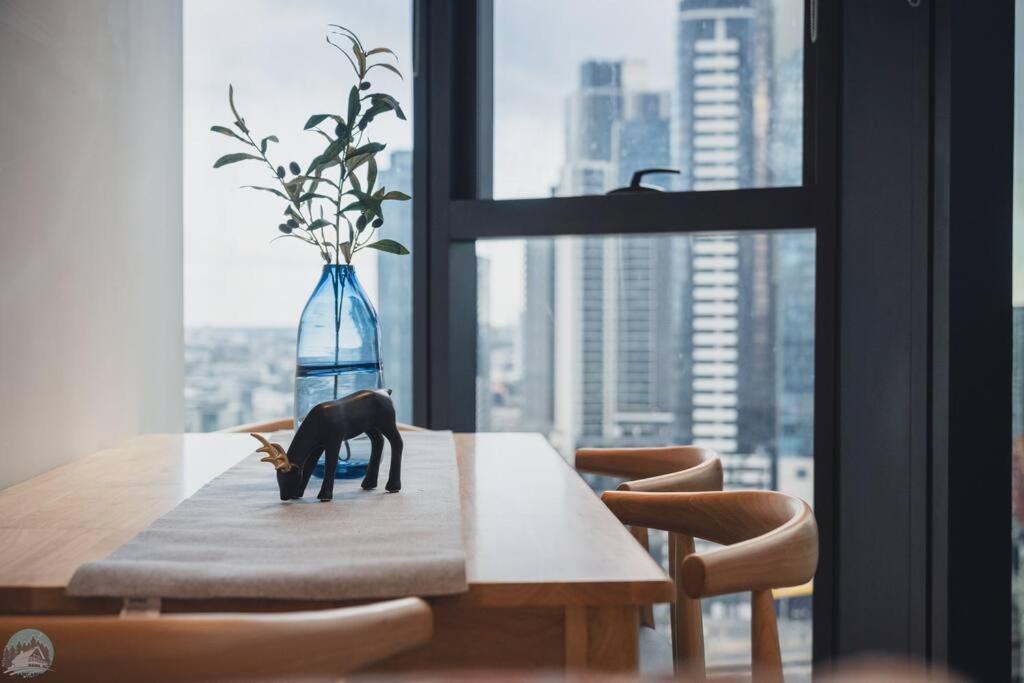 Aircabin - Southbank - Cbd - 2 Beds