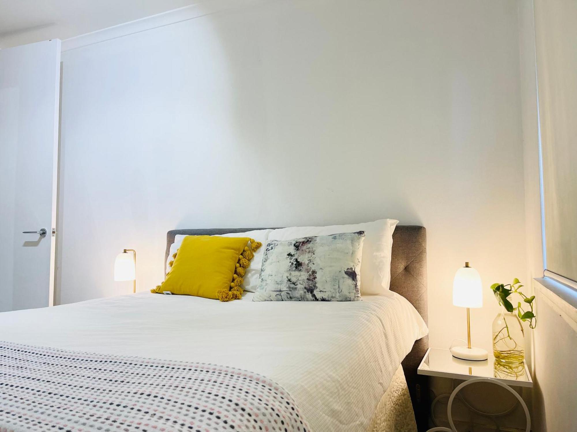 D101 Charming Apartment- Free Parking