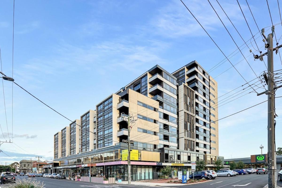 Trendy Inner-city Living Brunswick For Two