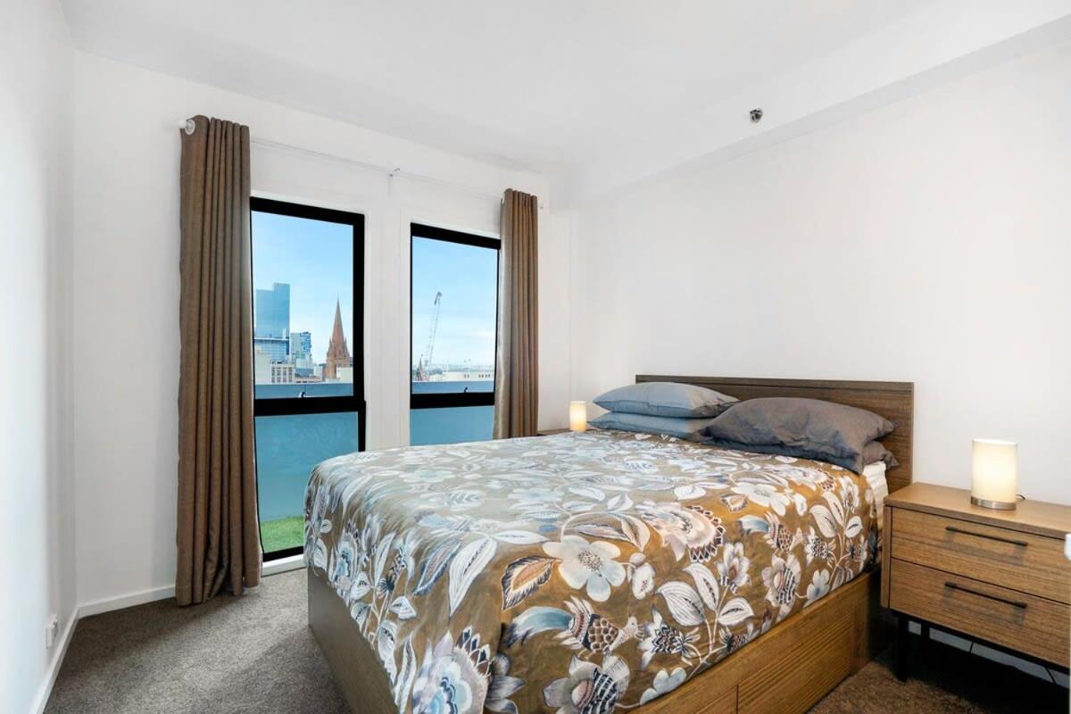 Apartment Panoramic View Cbd 1 Bed +office