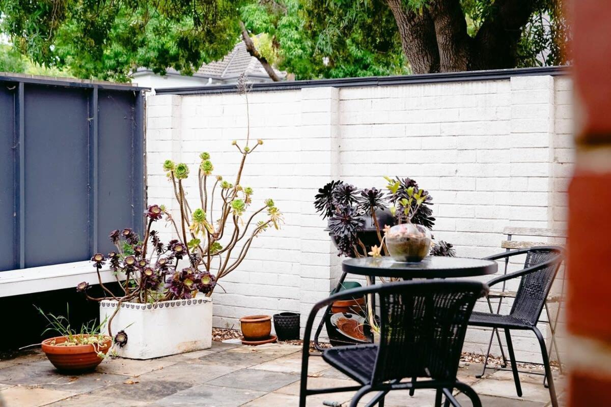 Elwood Elegance By The Holiday home