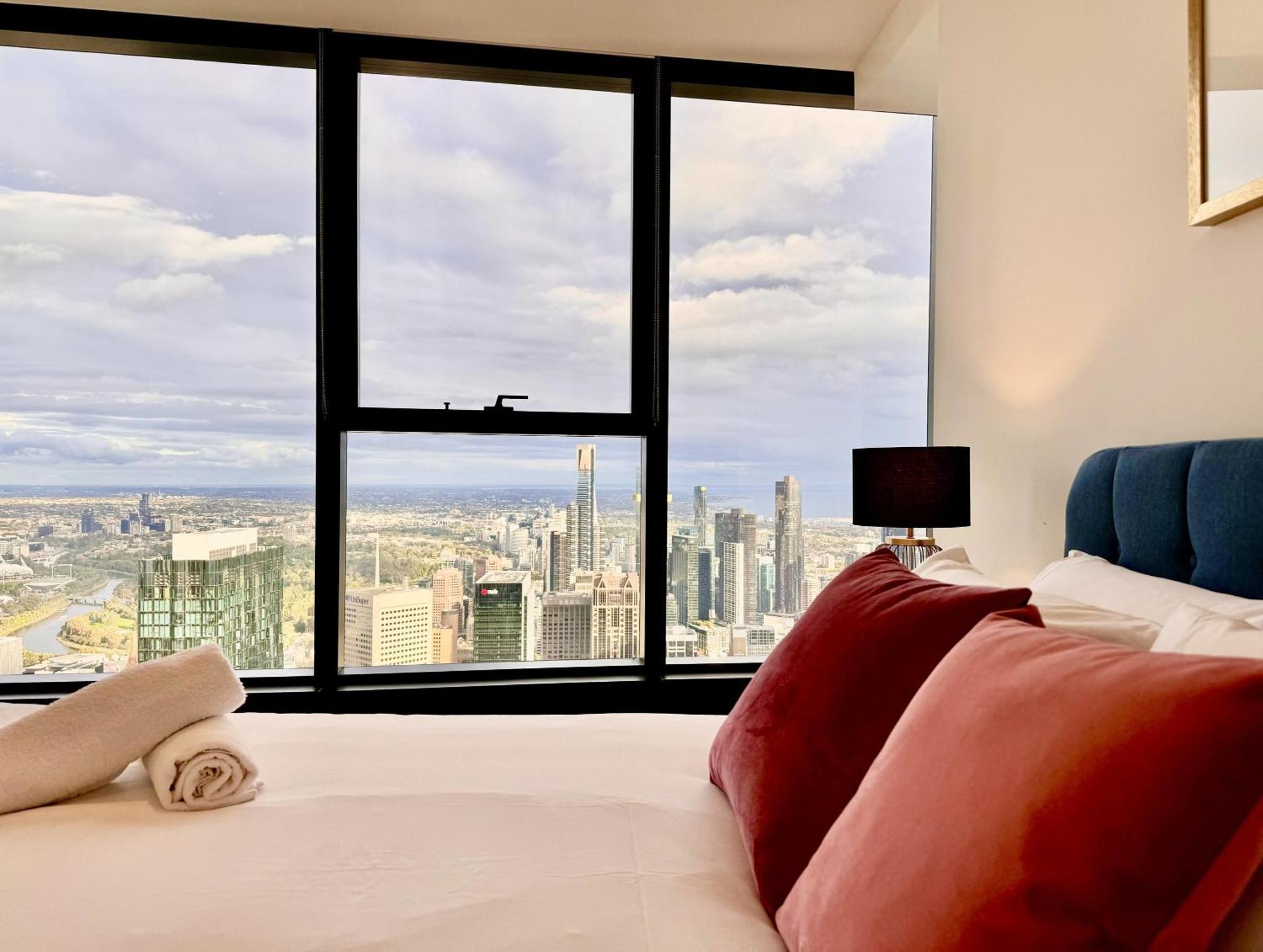 Apartment Sky High 3 Beds Melbourne