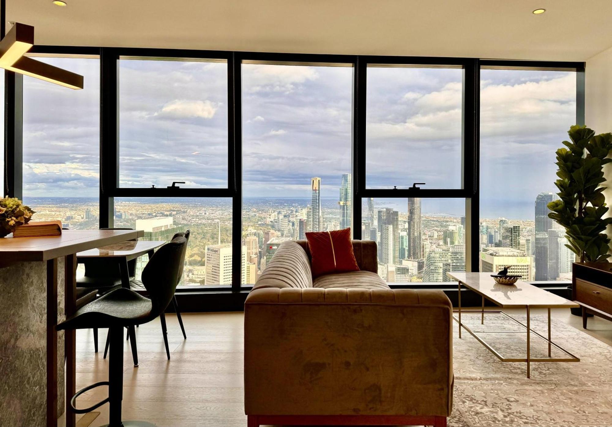 Sky High 3 Beds * Melbourne