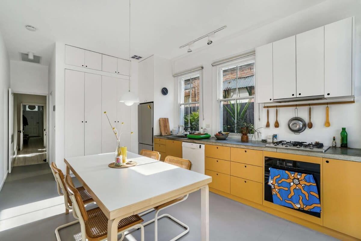 Holiday home A Designer Terrace House By Edinburgh Gardens *