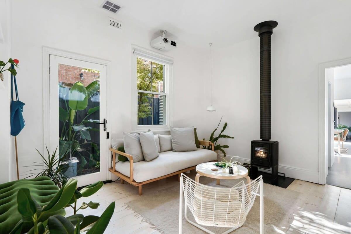 A Designer Terrace House By Edinburgh Gardens Holiday home