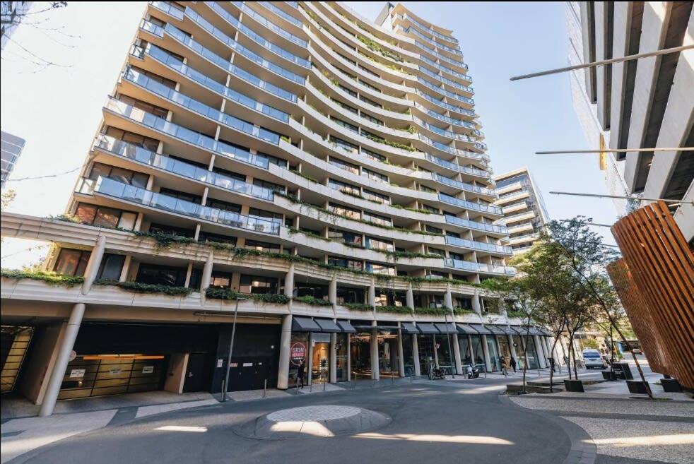 Luxurious In The Heart Of South Yarra Apartment *