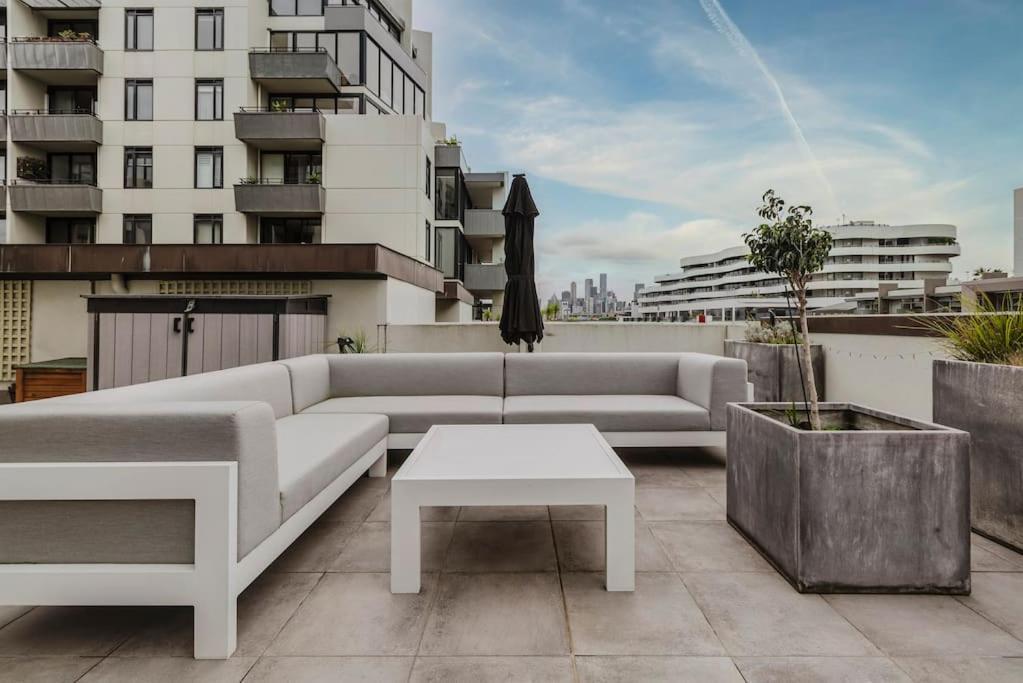 Bay Street Terrace - Spacious Indoor-outdoor Design Melbourne