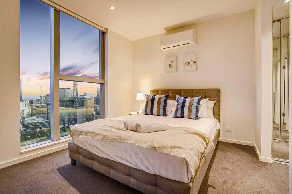 Sub-penthouse 3b2b2carpark City-harbor View