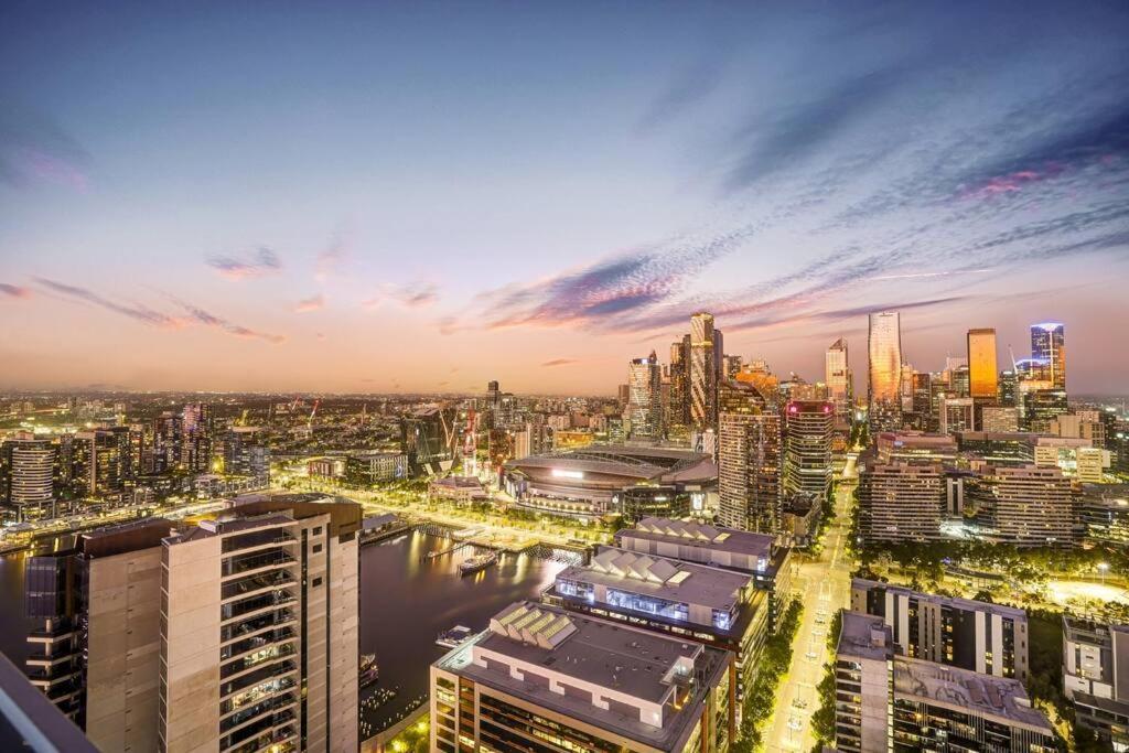 Apartment Sub-penthouse 3b2b2carpark City-harbor View *