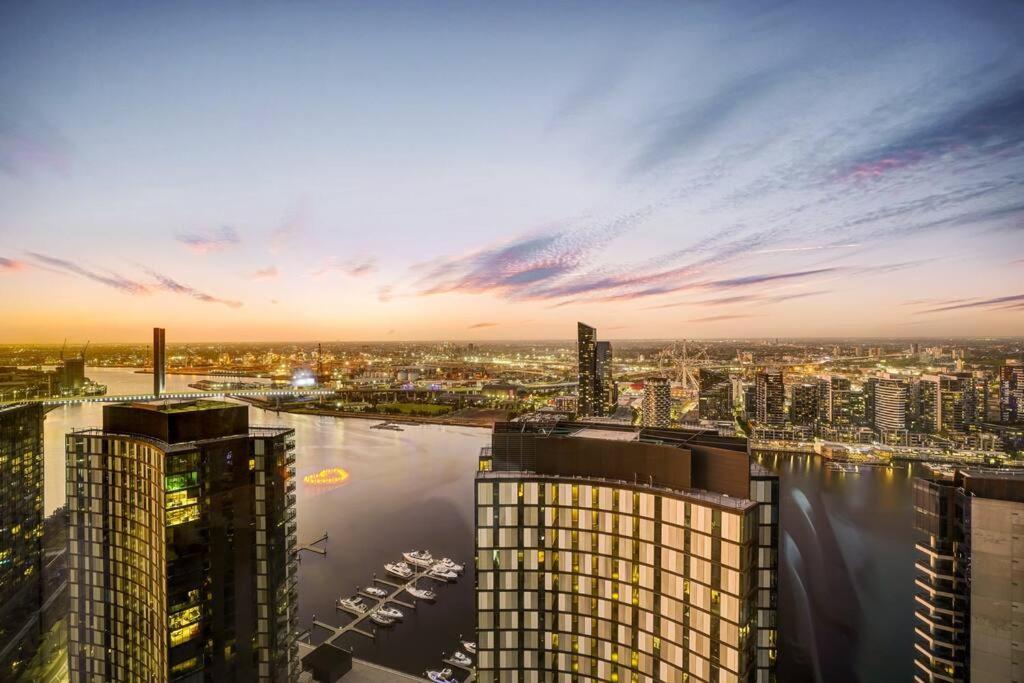 Sub-penthouse 3b2b2carpark City-harbor View