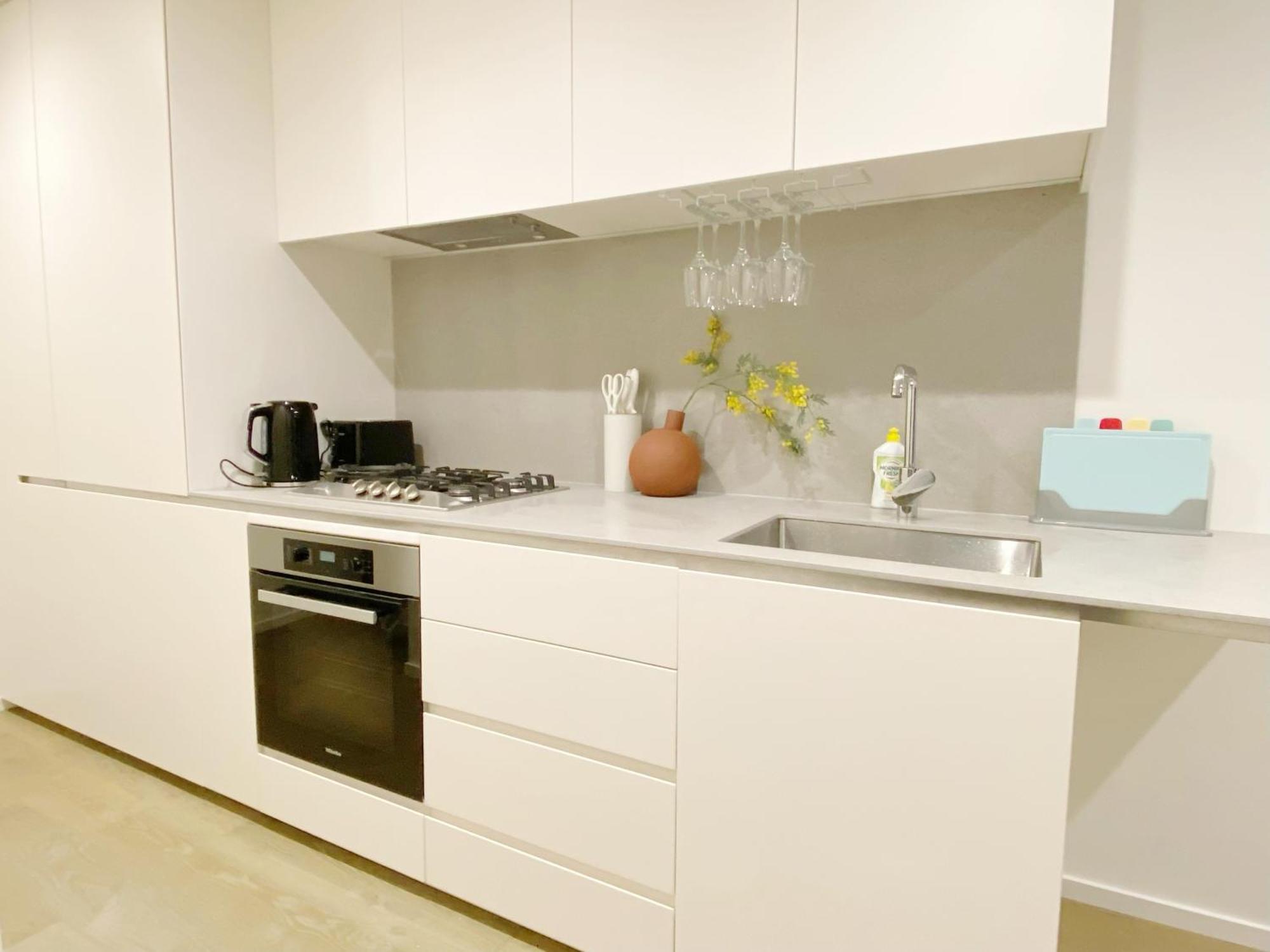 Luxury Steps Away From Crown *