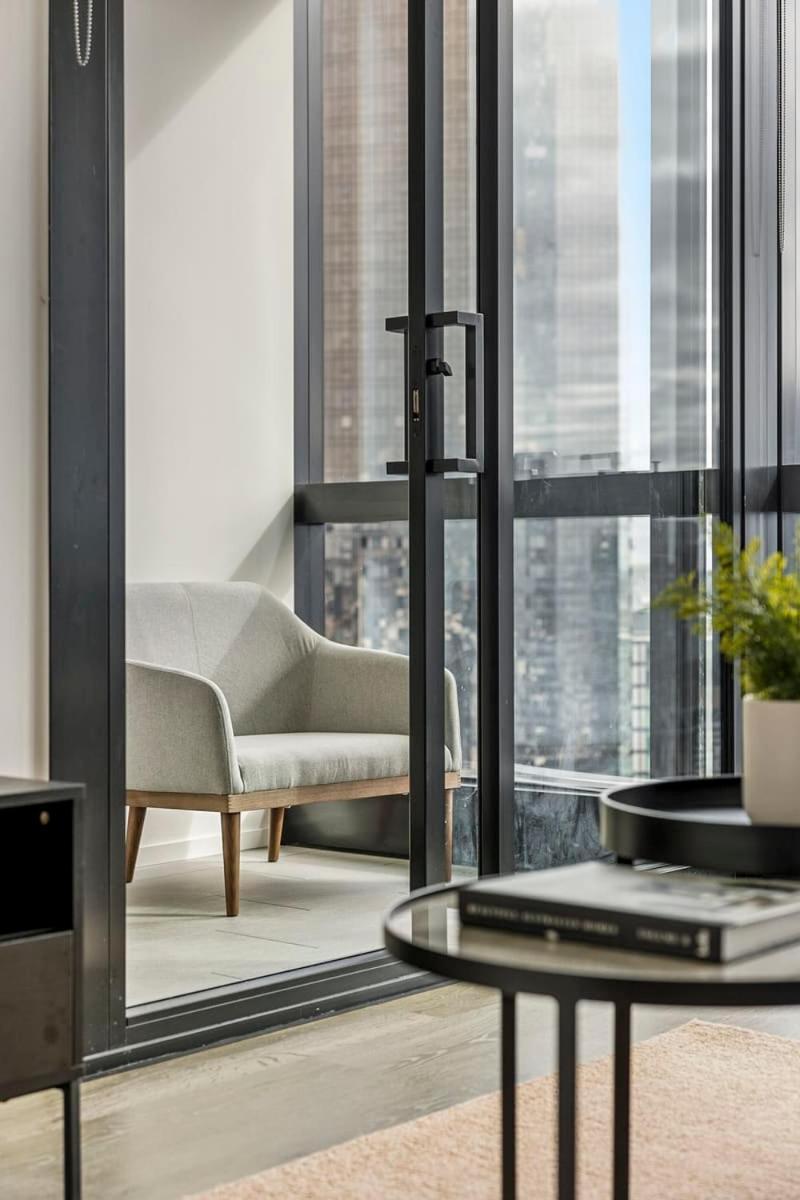 1 Bedroom With Breathtaking Views Apartment Melbourne