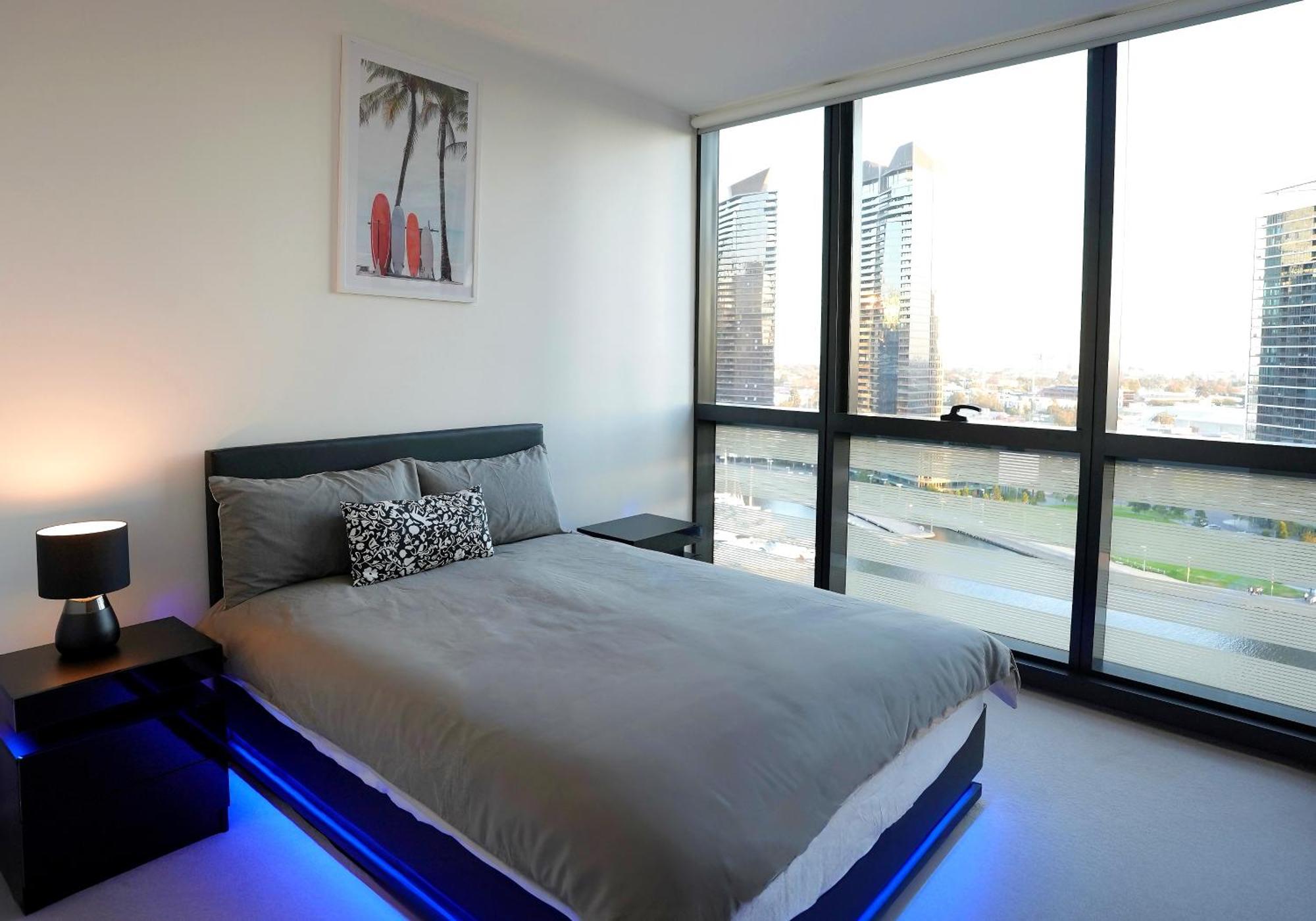Infinity Lux * Melbourne