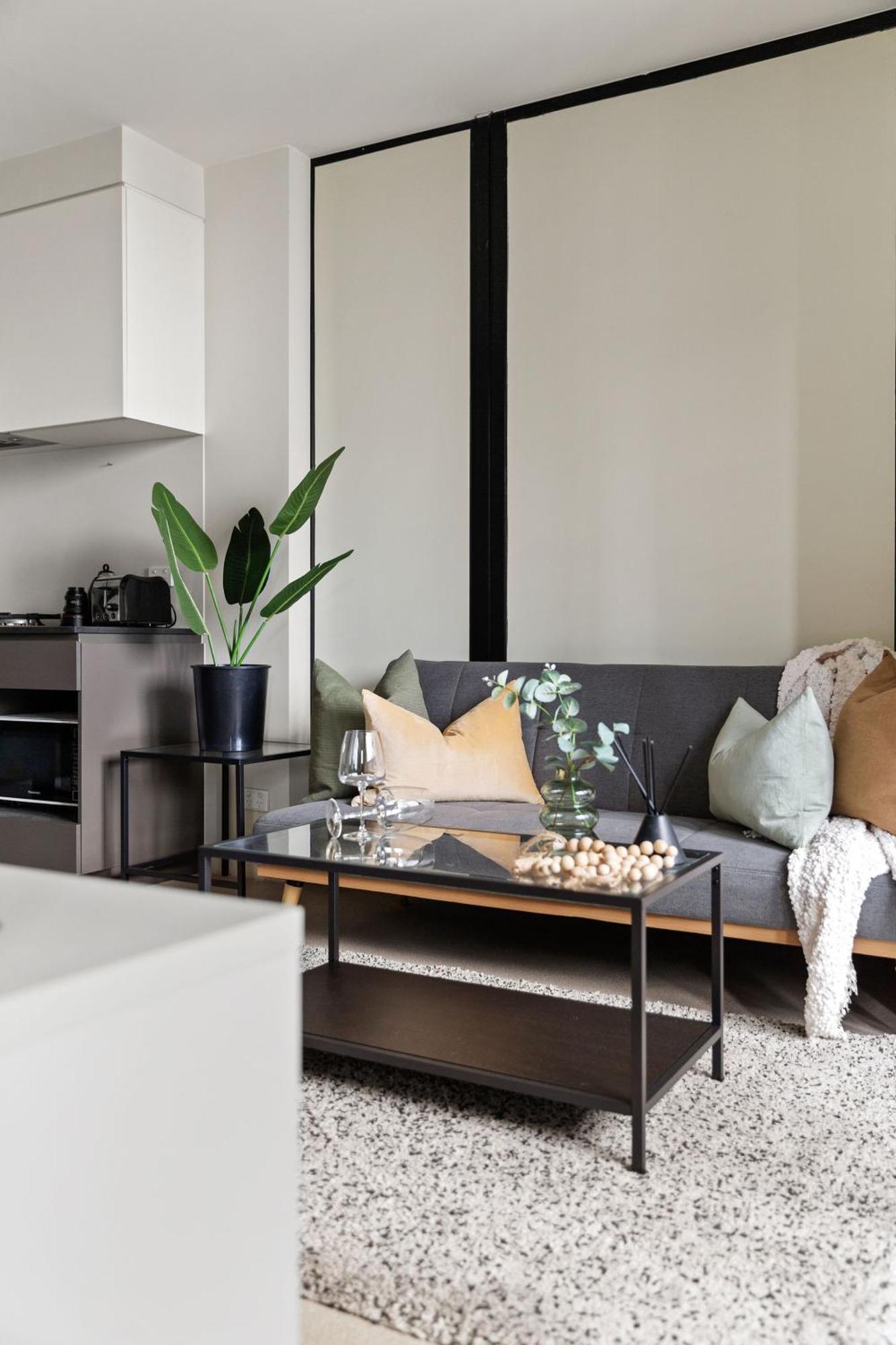 Apartment A Chic & Comfy 2br On Collins With Views Melbourne