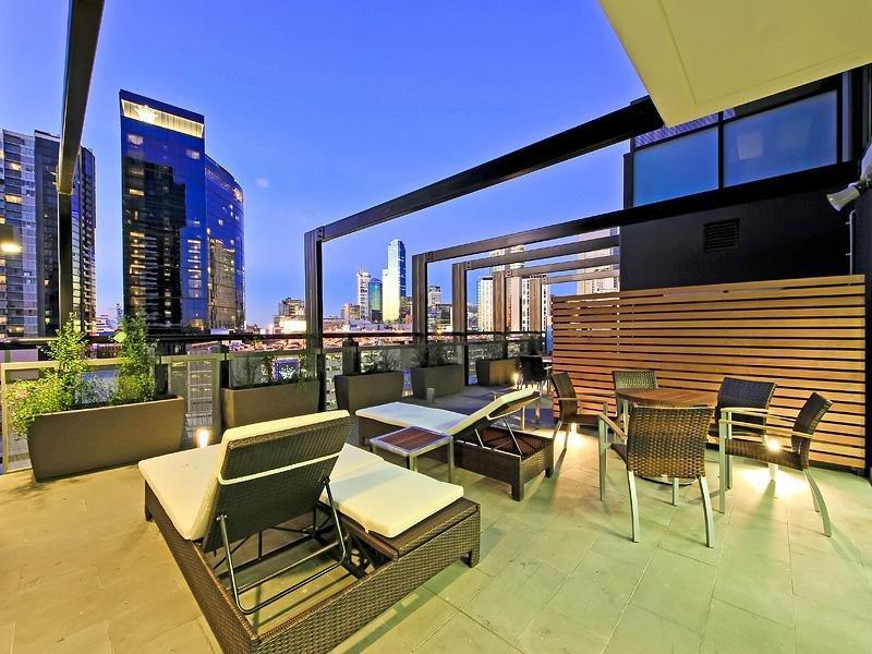 Serviced Apartments Melbourne - Platinum Aparthotel 4*