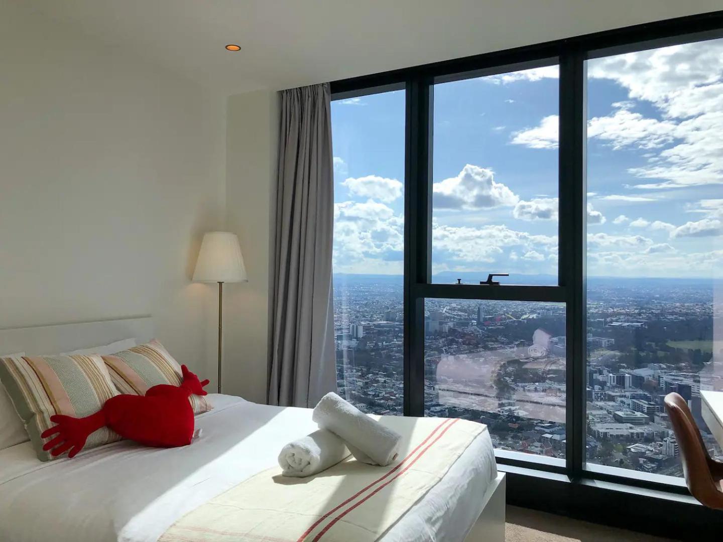 Lvl 76 Skyline Modern Luxury 3 Bedroom In Cbd * Melbourne
